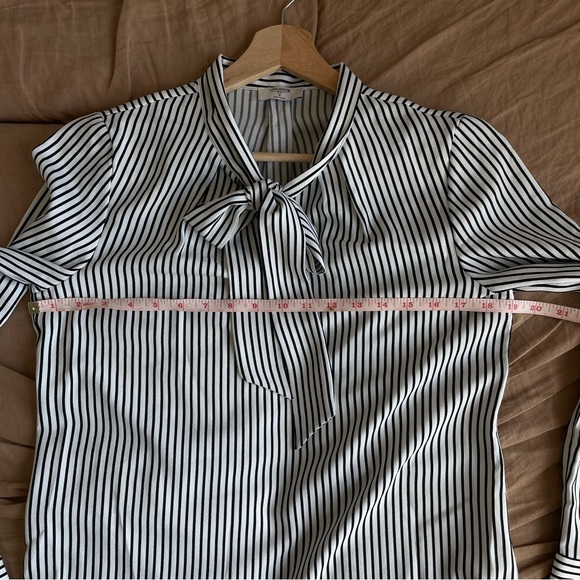 women’s tie neck business casual blouse - Picture 8 of 10